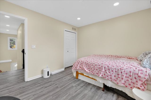 177 W Willis Road, Saline, MI 48176