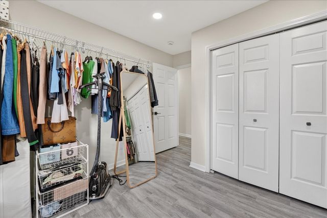 177 W Willis Road, Saline, MI 48176