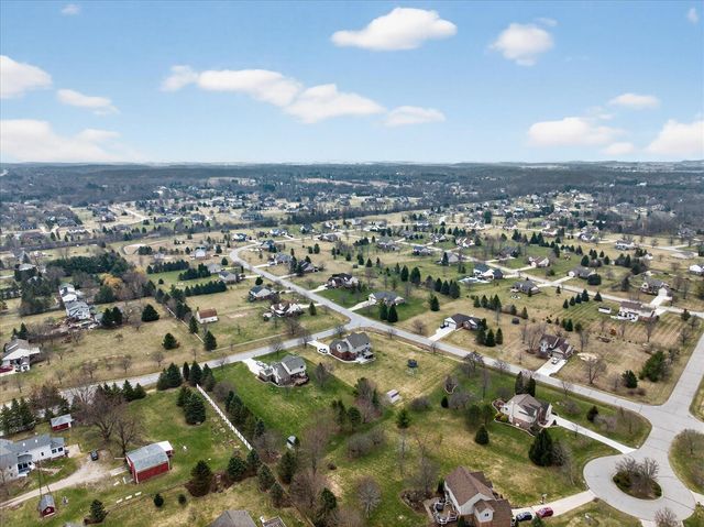 177 W Willis Road, Saline, MI 48176