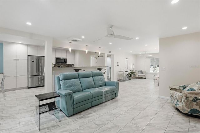 3585 41ST WAY S C, St Petersburg, FL 33711