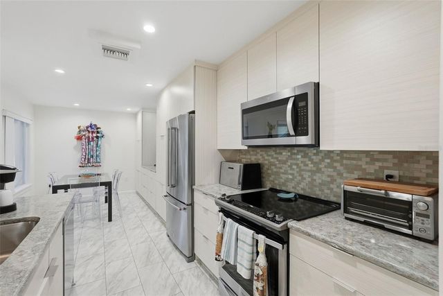 3585 41ST WAY S C, St Petersburg, FL 33711