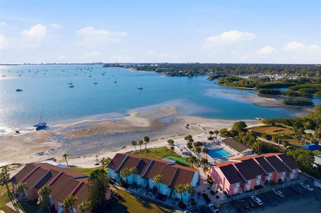 3585 41ST WAY S C, St Petersburg, FL 33711