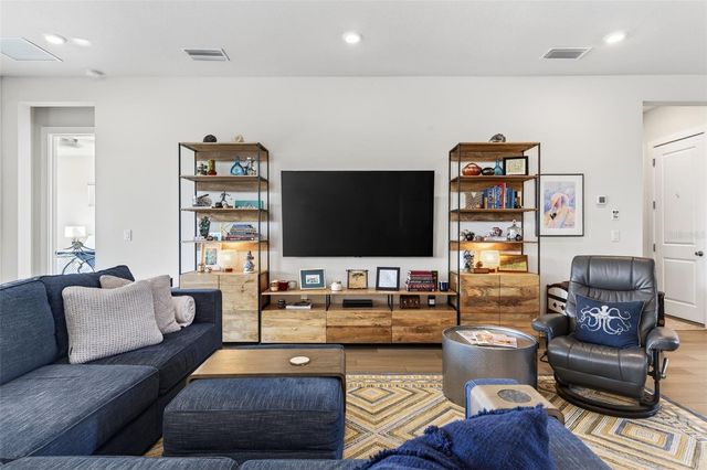 8903 DRUMMER PLANK DRIVE, Wesley Chapel, FL 33545