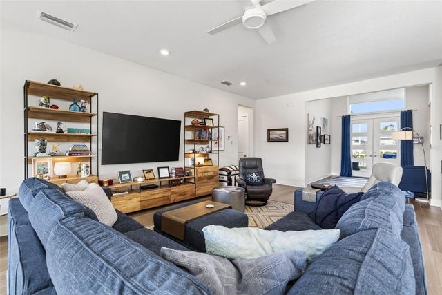 8903 DRUMMER PLANK DRIVE, Wesley Chapel, FL 33545