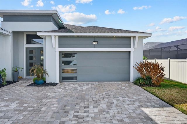 8903 DRUMMER PLANK DRIVE, Wesley Chapel, FL 33545