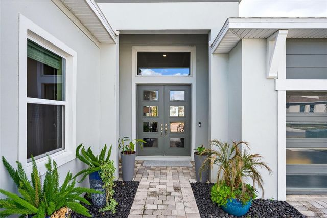 8903 DRUMMER PLANK DRIVE, Wesley Chapel, FL 33545