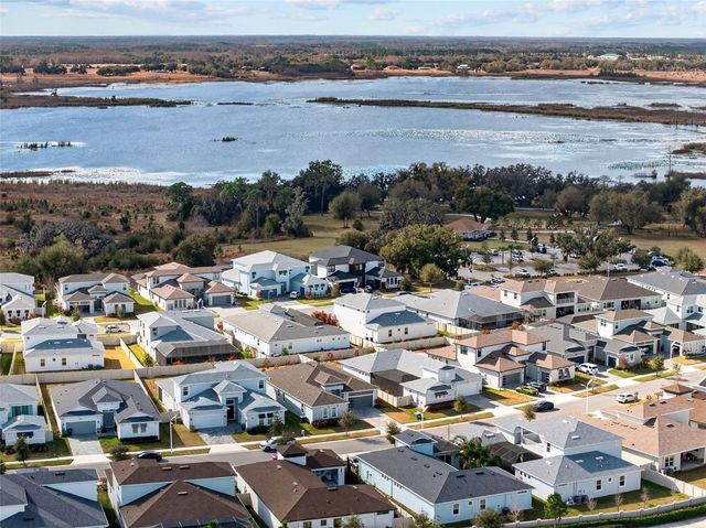 8903 DRUMMER PLANK DRIVE, Wesley Chapel, FL 33545