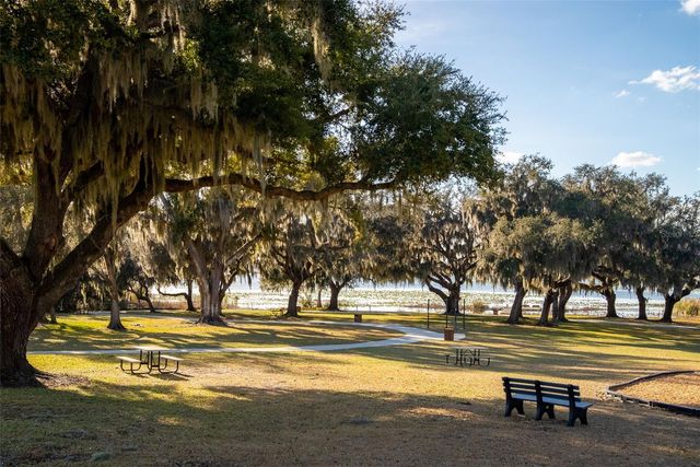 8903 DRUMMER PLANK DRIVE, Wesley Chapel, FL 33545