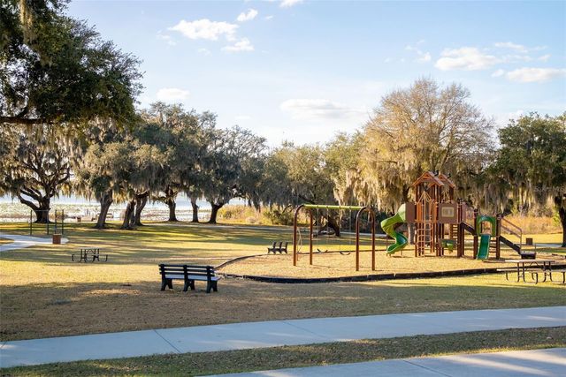 8903 DRUMMER PLANK DRIVE, Wesley Chapel, FL 33545