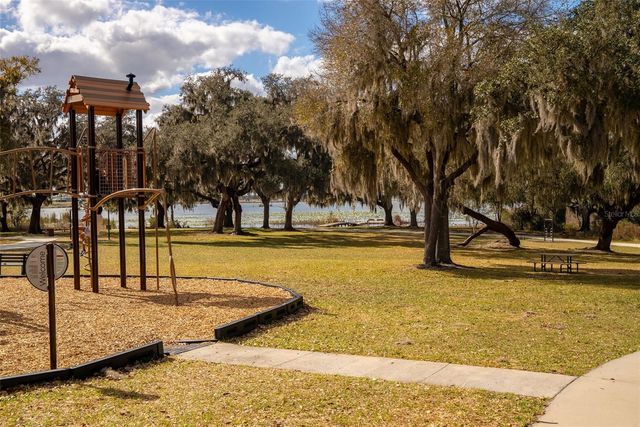 8903 DRUMMER PLANK DRIVE, Wesley Chapel, FL 33545