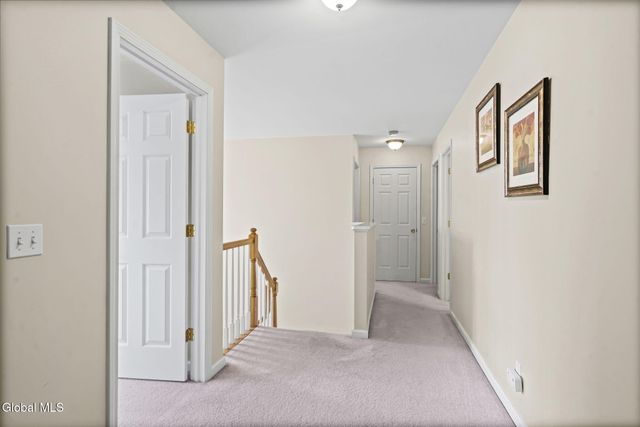 20 Berkshire Drive, Ballston Spa, NY 12020