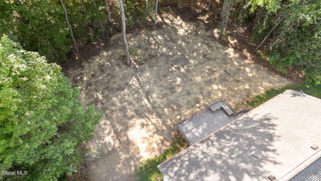 20 Berkshire Drive, Ballston Spa, NY 12020