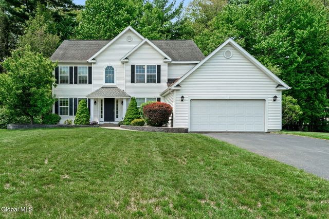 20 Berkshire Drive, Ballston Spa, NY 12020