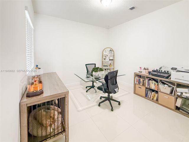 17931 SW 152nd Ave, Miami, FL 33187