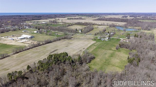 6500 122nd Avenue, Fennville, MI 49408