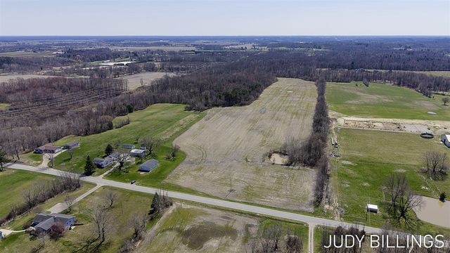6500 122nd Avenue, Fennville, MI 49408