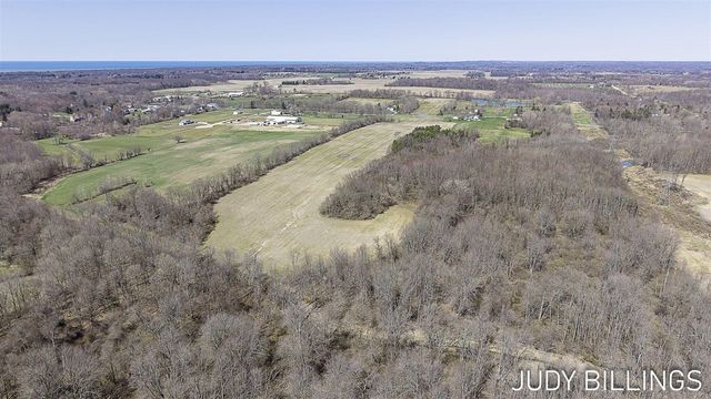 6500 122nd Avenue, Fennville, MI 49408