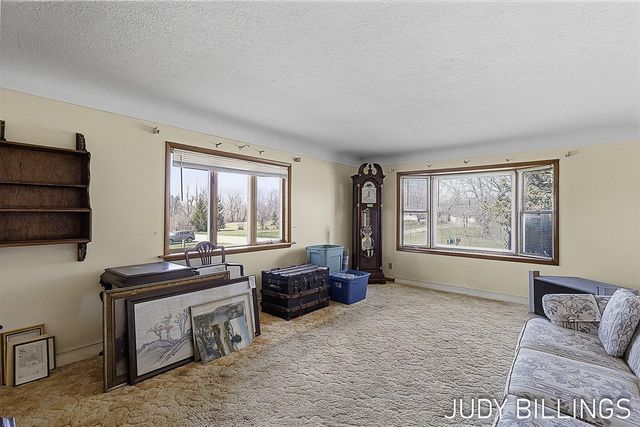 6500 122nd Avenue, Fennville, MI 49408