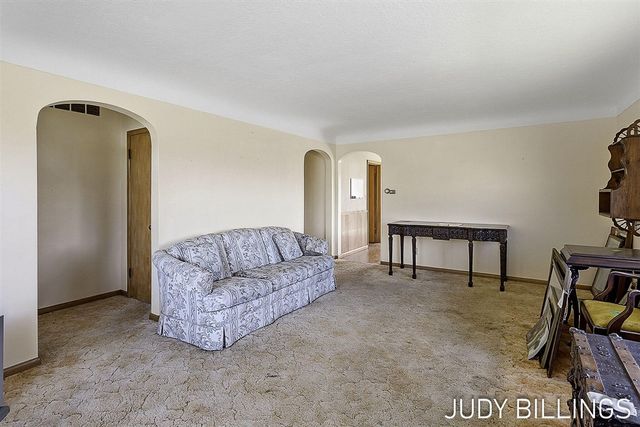 6500 122nd Avenue, Fennville, MI 49408