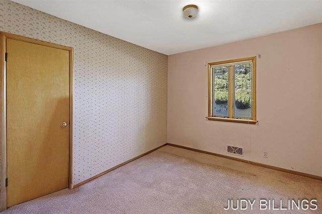 6500 122nd Avenue, Fennville, MI 49408