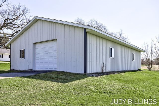 6500 122nd Avenue, Fennville, MI 49408