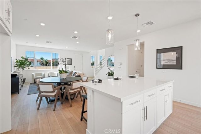 4845 Arroyo Run, Moorpark, CA 93021
