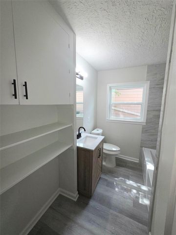 4931 Cosby Street, Houston, TX 77021