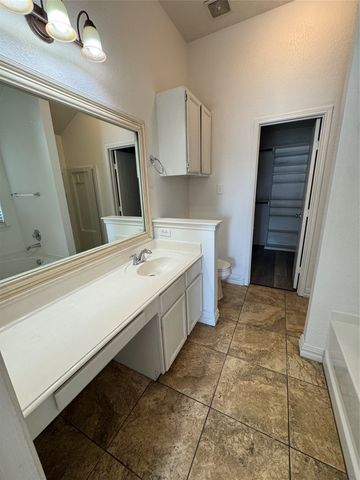 3720 Hermalinda Drive, Denton, TX 76207