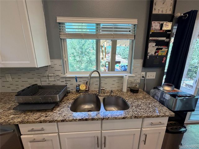 6897 S Riverwood Way, Aurora, CO 80016