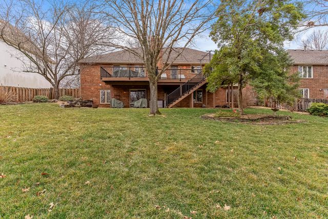 4890 S Wellington Drive, Springfield, MO 65810