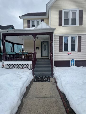 158 Bowles St, Springfield, MA 01109