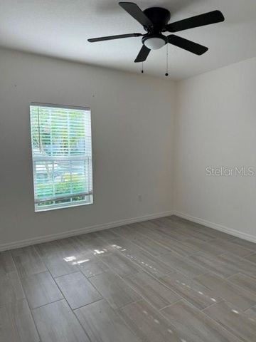 1062 SAND TORCH CIRCLE, Davenport, FL 33837