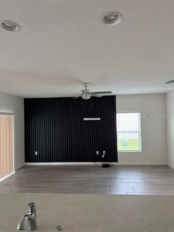 1062 SAND TORCH CIRCLE, Davenport, FL 33837