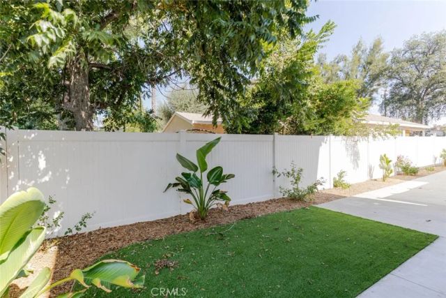 6835 Yolanda Avenue, Reseda, CA 91335