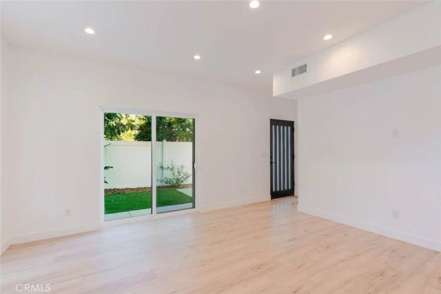 6835 Yolanda Avenue, Reseda, CA 91335