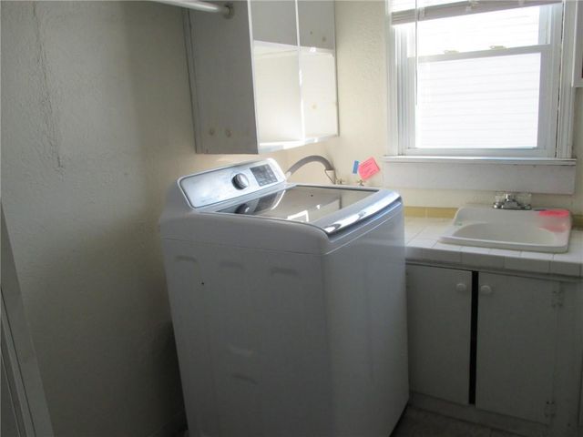 2106 E 9th Street, Sedalia, MO 65301