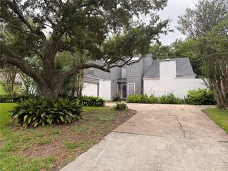 1114 Stoney Hill Drive, Houston, TX 77077
