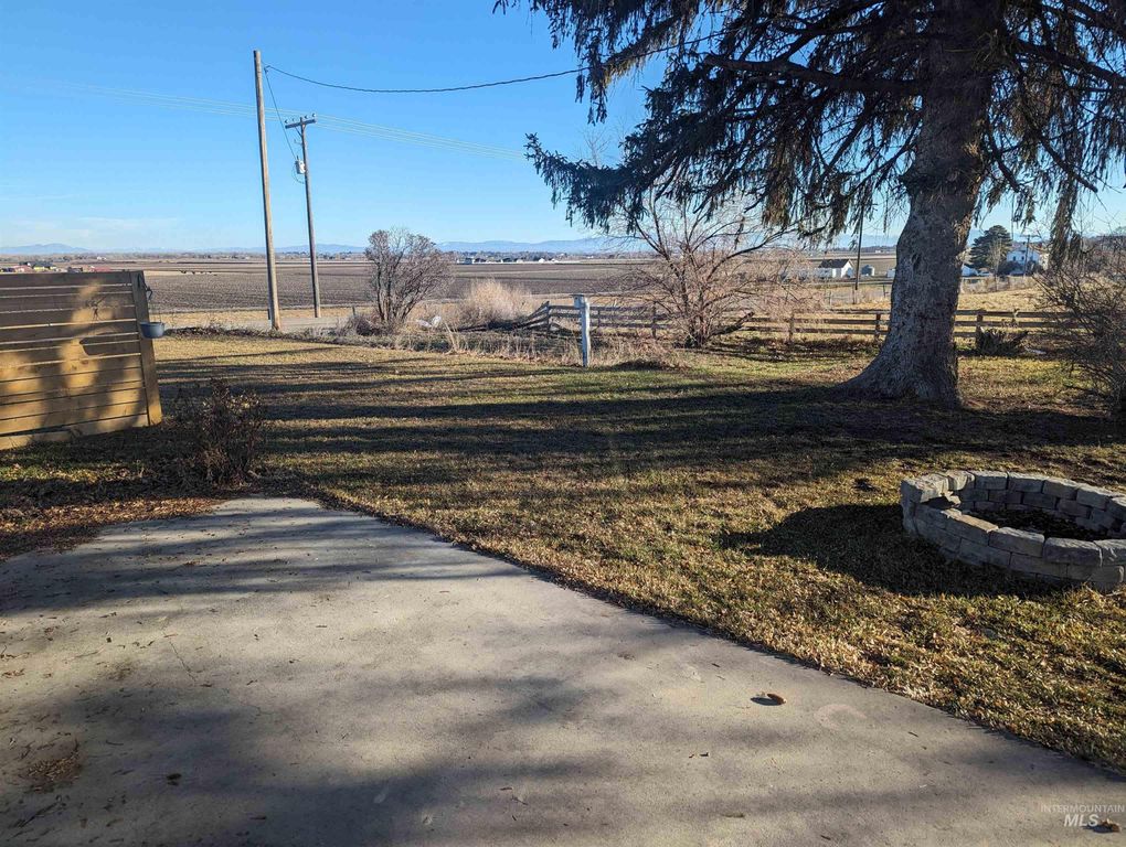 10909 Missouri Avenue, Nampa, ID 83686 photo 4