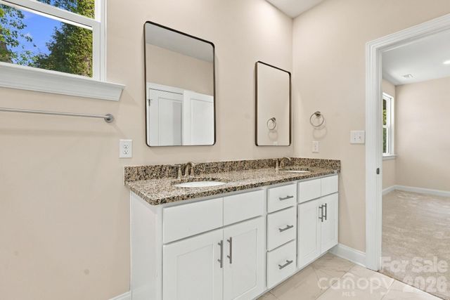 413 Dogwood Lane 24, Statesville, NC 28625