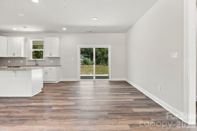 413 Dogwood Lane 24, Statesville, NC 28625