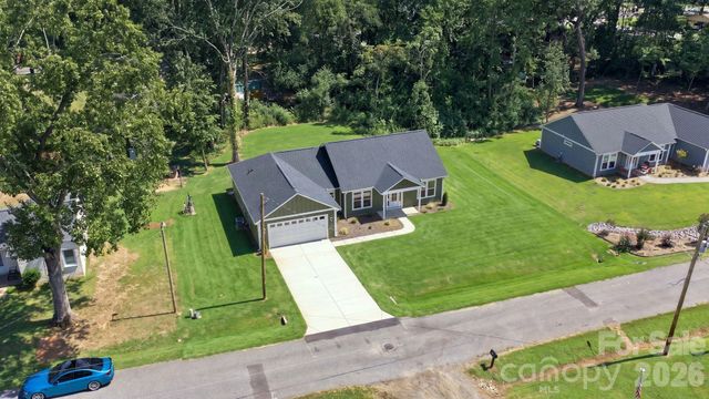 413 Dogwood Lane 24, Statesville, NC 28625