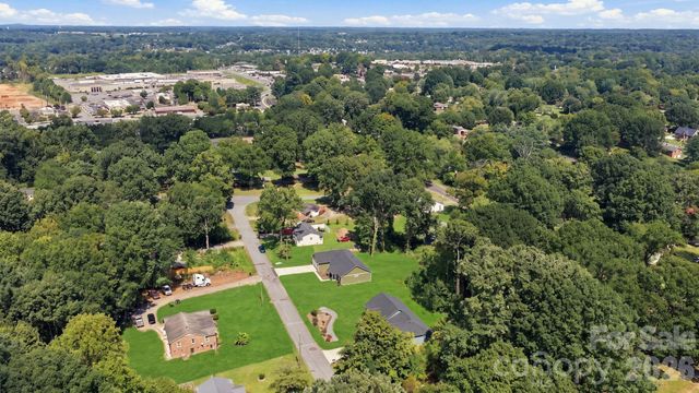 413 Dogwood Lane 24, Statesville, NC 28625
