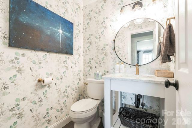 668 Link Road, Lexington, NC 27295