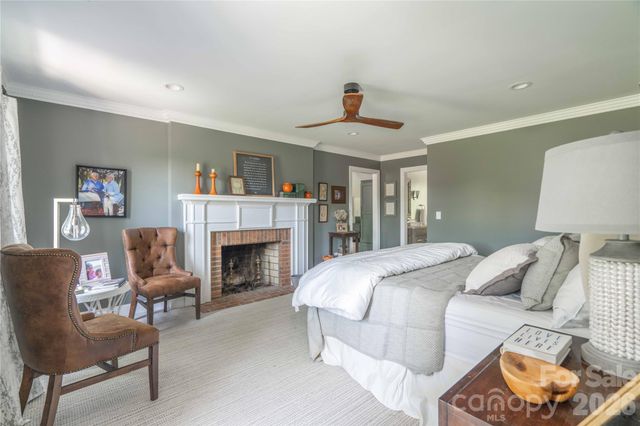 668 Link Road, Lexington, NC 27295