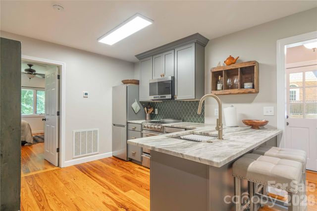668 Link Road, Lexington, NC 27295