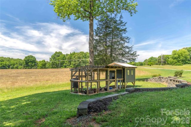 668 Link Road, Lexington, NC 27295