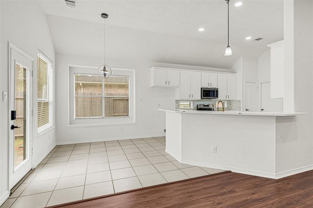 22127 Nobles Crossing Drive, Spring, TX 77373