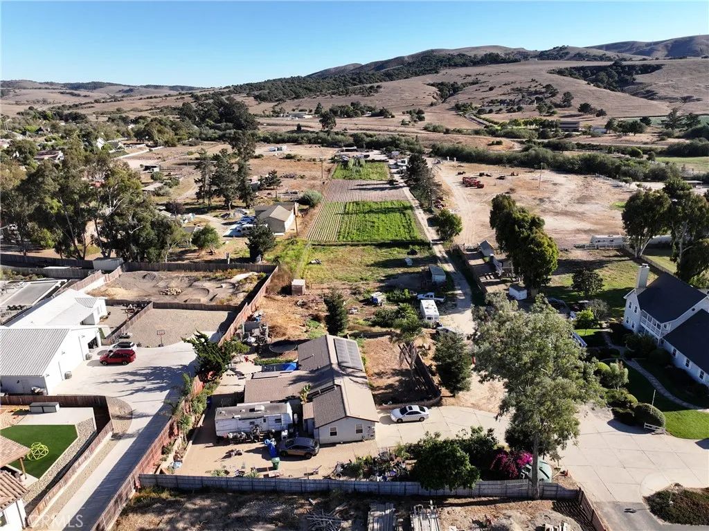 1418 Solomon Road, Santa Maria, CA 93455