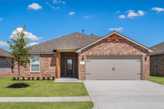 737 Luna Way, Tuttle, OK 73089