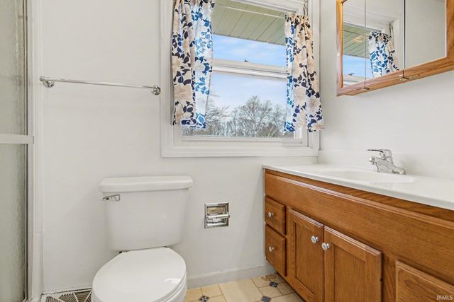 40 Greenway Drive, Goshen, IN 46526